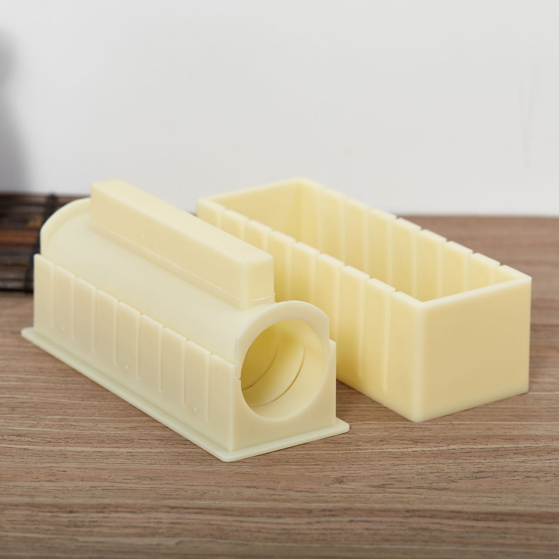 Roll, Press, Enjoy: The Ultimate Sushi-Making Kit – Perfect for You & Your Loved Ones!