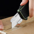 Heavy-Duty Retractable Utility Knife with Aviation-Grade Handle (Includes Replaceable Blades)