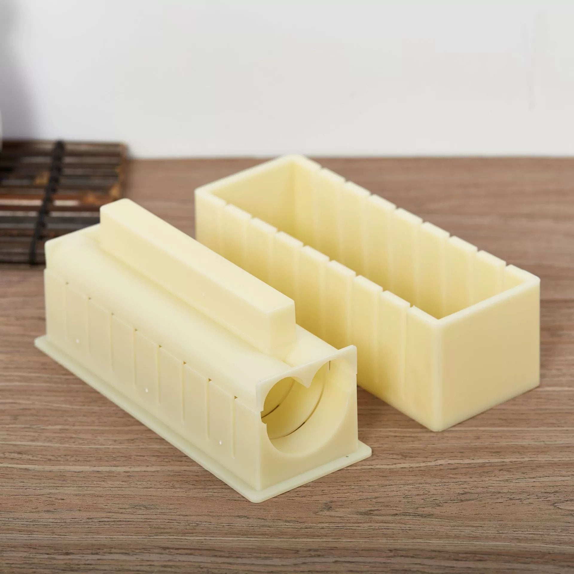 Roll, Press, Enjoy: The Ultimate Sushi-Making Kit – Perfect for You & Your Loved Ones!