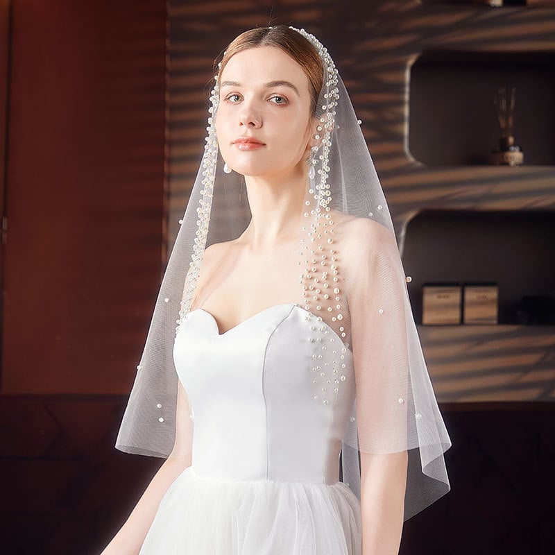 Wedding Veil for Women - Short Lace Bridal Veil for Weddings, Bachelorette Parties & Honeymoon 💍👰